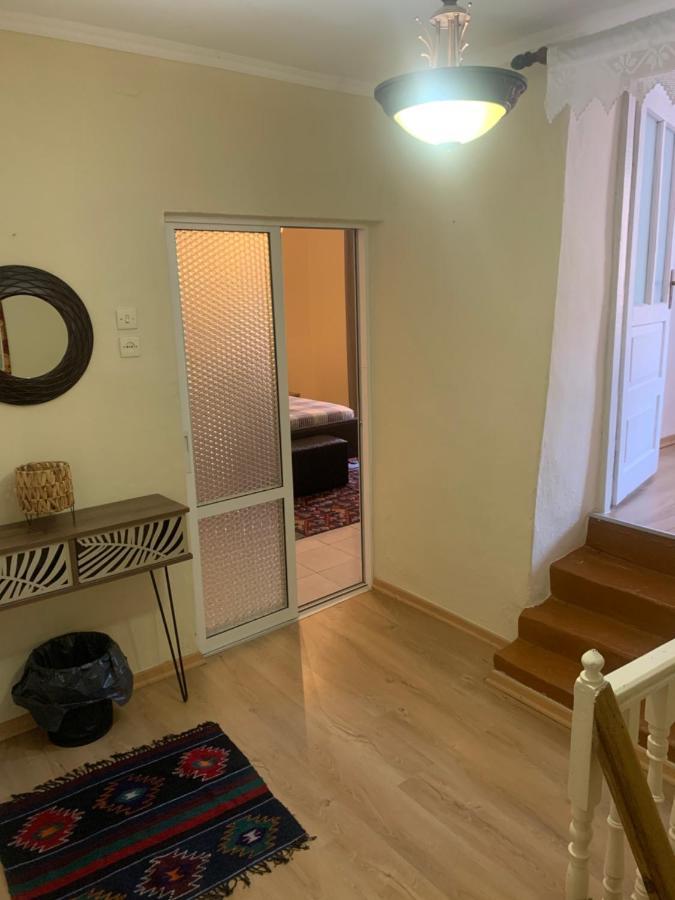 Tradicional Bazaar Home 科尔察 外观 照片